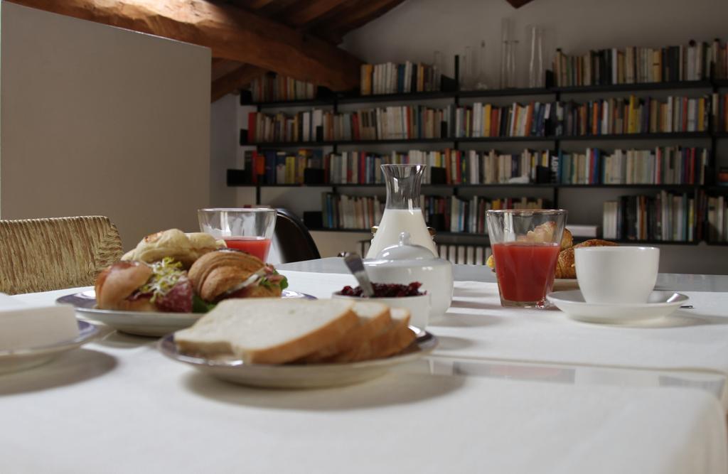 Stella21 Bedandbreakfast Modena Zewnętrze zdjęcie